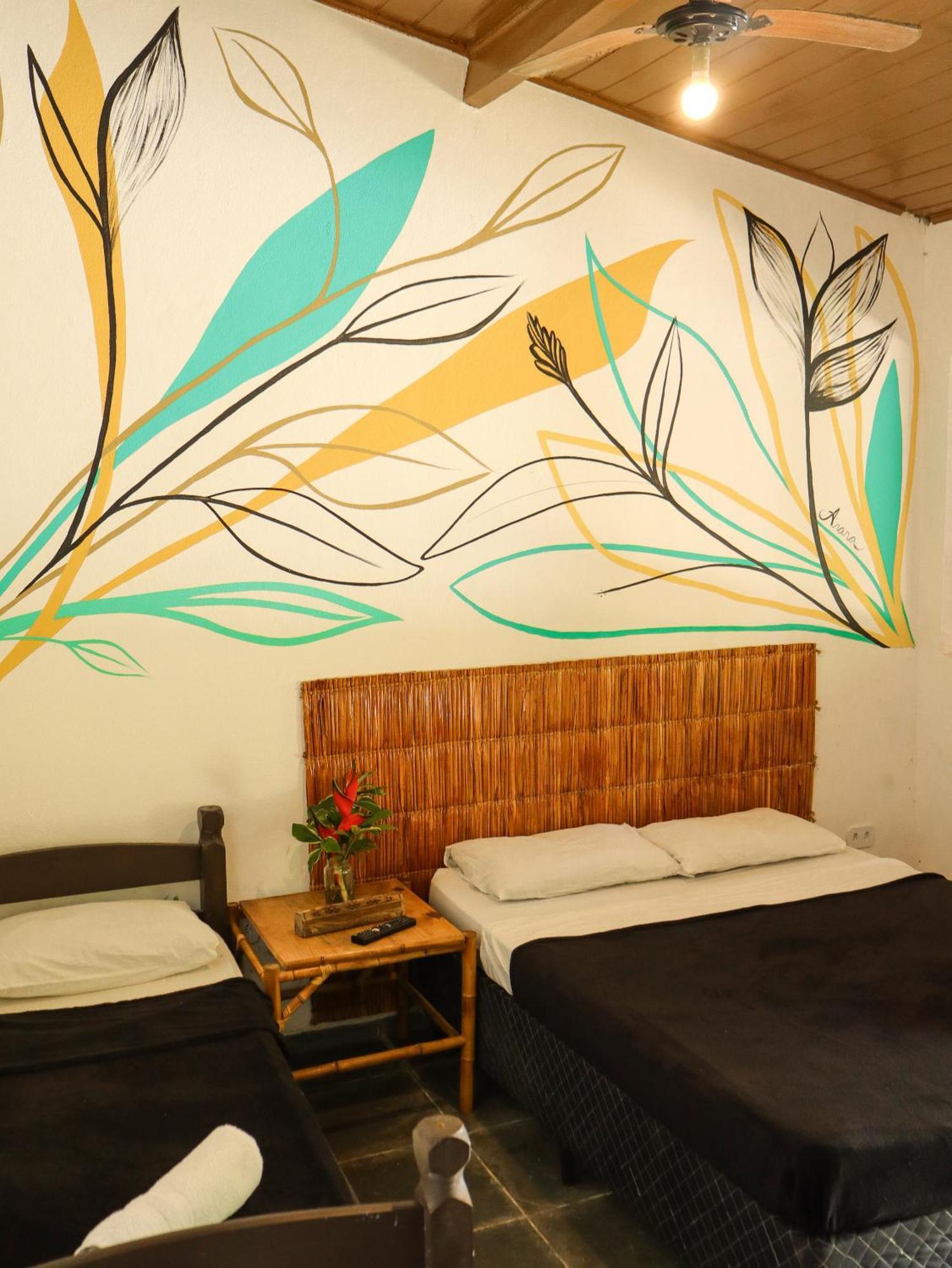 Hostel Marthi Itamambuca ウバトゥバ エクステリア 写真